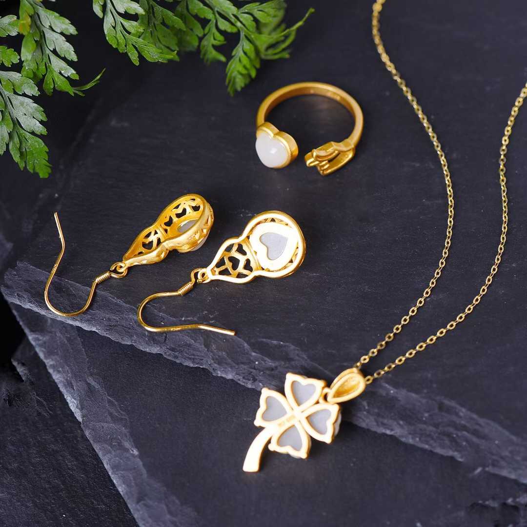 925 Silver Inlaid Nephrite Heart-Shaped Thick Matte Gold Set