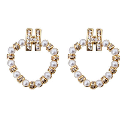 Design personality letter zircon exquisite earrings - jewelry - weilin.com