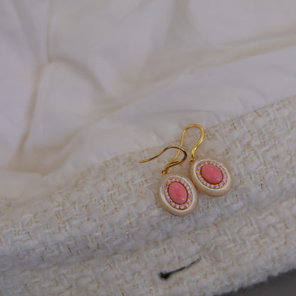 Natural Queen Shell Earrings