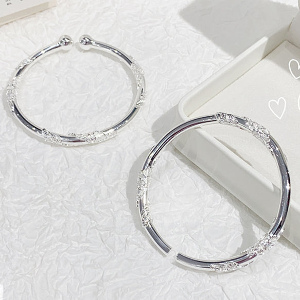 Fashionable flower sterling silver bracelet