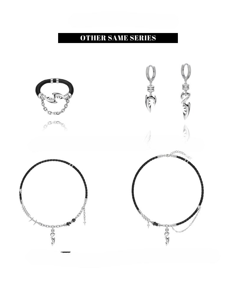 Minority cowhide cord shark bracelet