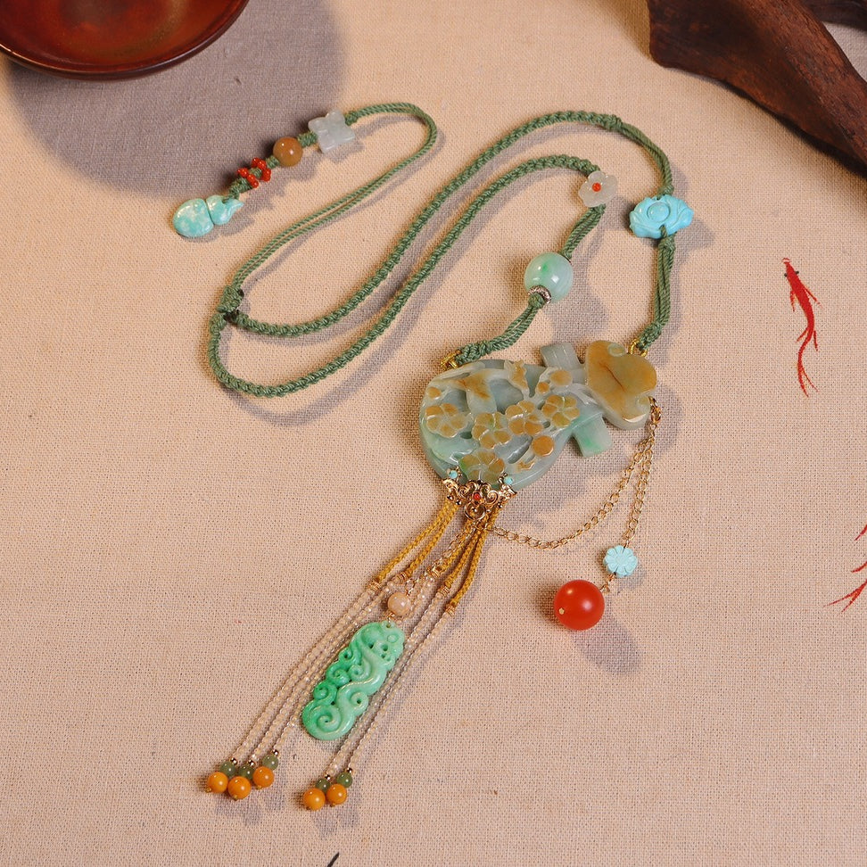 Chinese style classic jade necklace