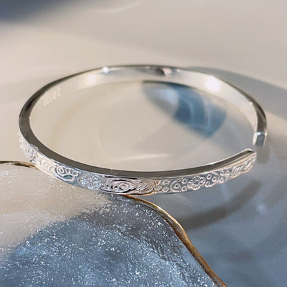 China Solid Sterling Silver Oval Cuff Bracelet - jewelryweilin