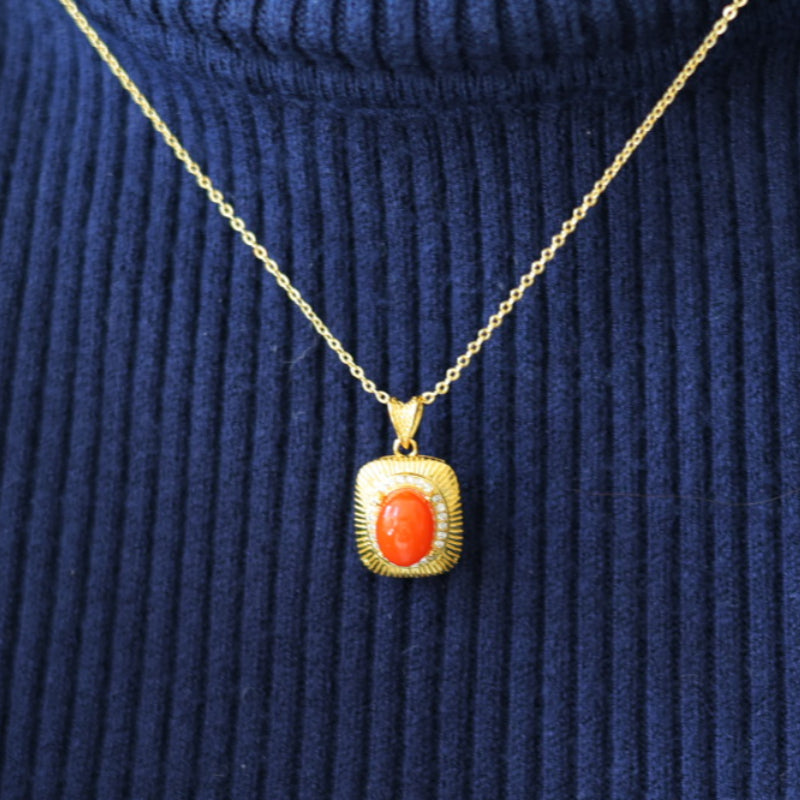 Natural Nanhong Agate Pendant