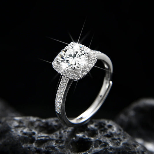 Elegant and luxurious baguette ring - jewelry - weilin.com