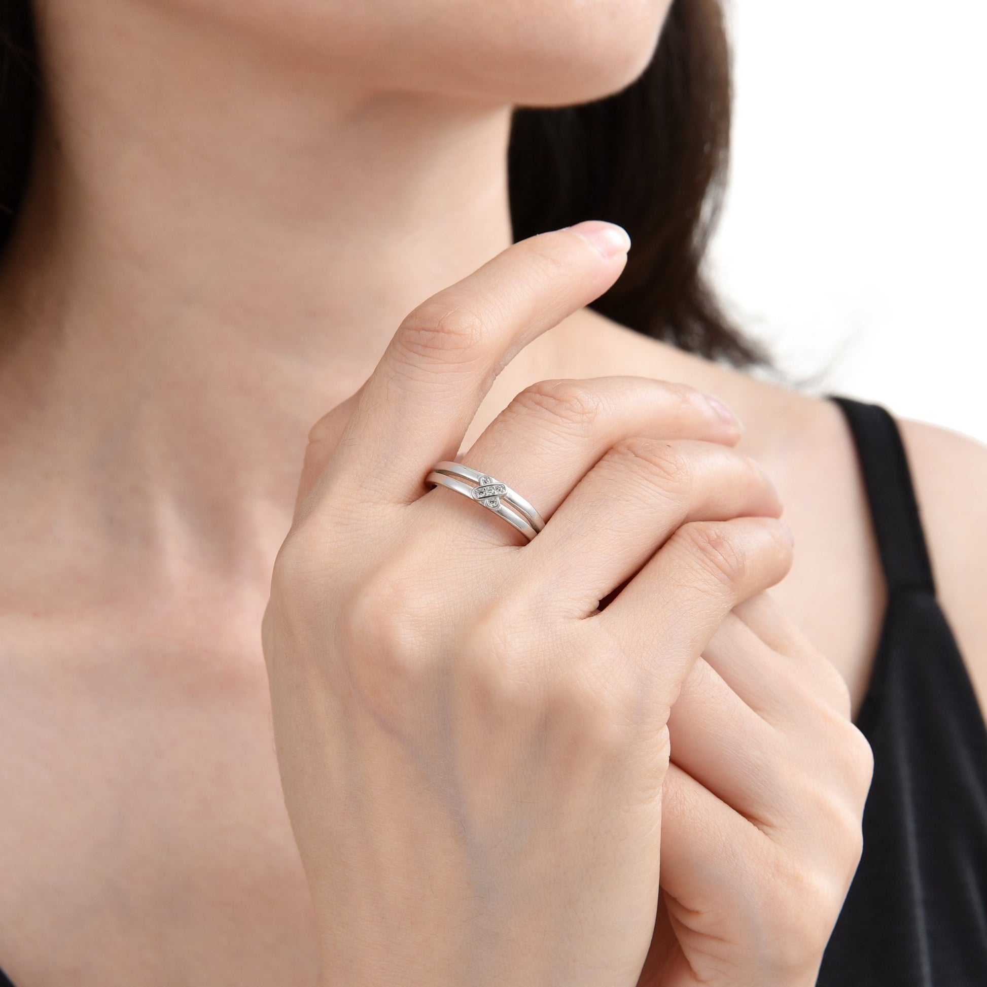 Elegant design double cross knot ring - jewelry - weilin.com