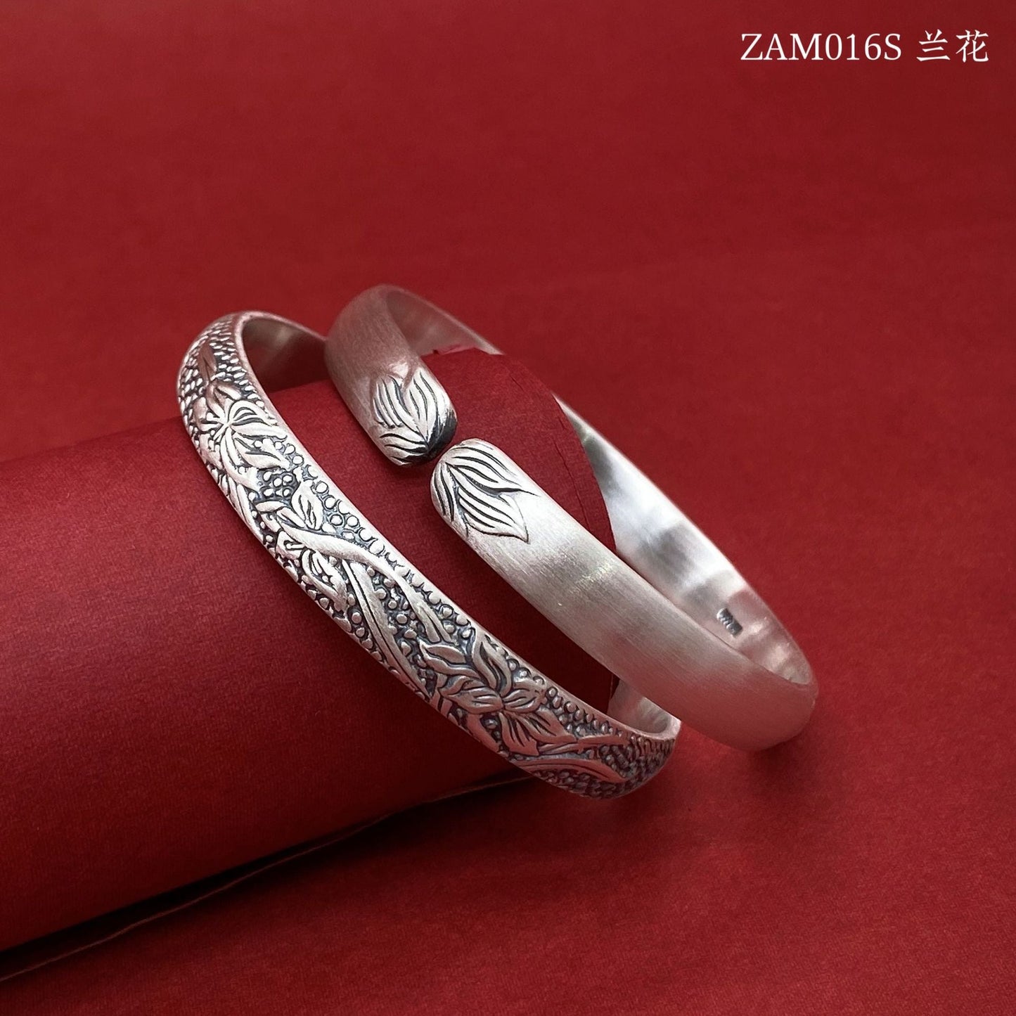 Ethnic style embossed round bead butterfly sterling silver bracelet - jewelry - weilin.com