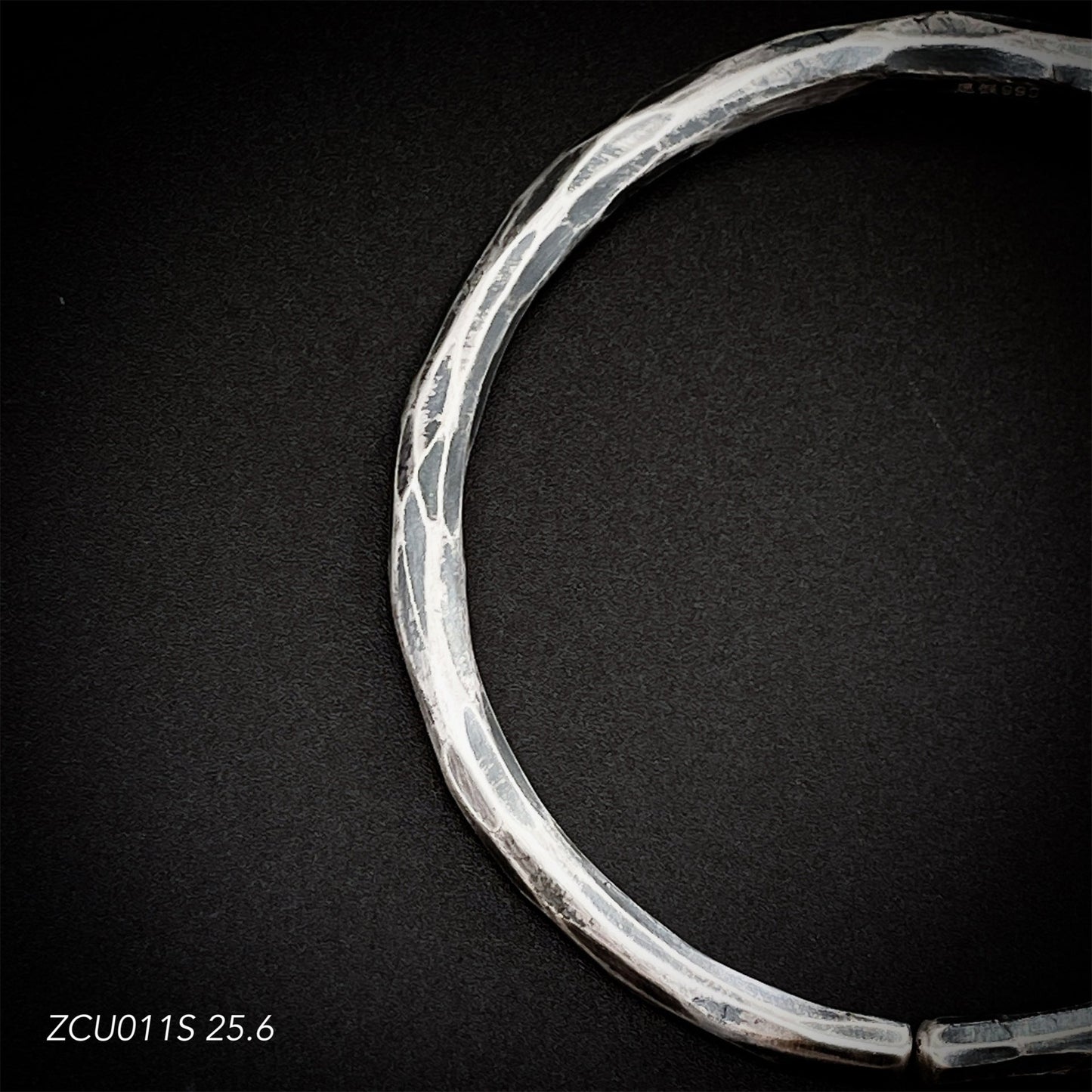 Ethnic style hammered round stick sterling silver bracelet - jewelry - weilin.com