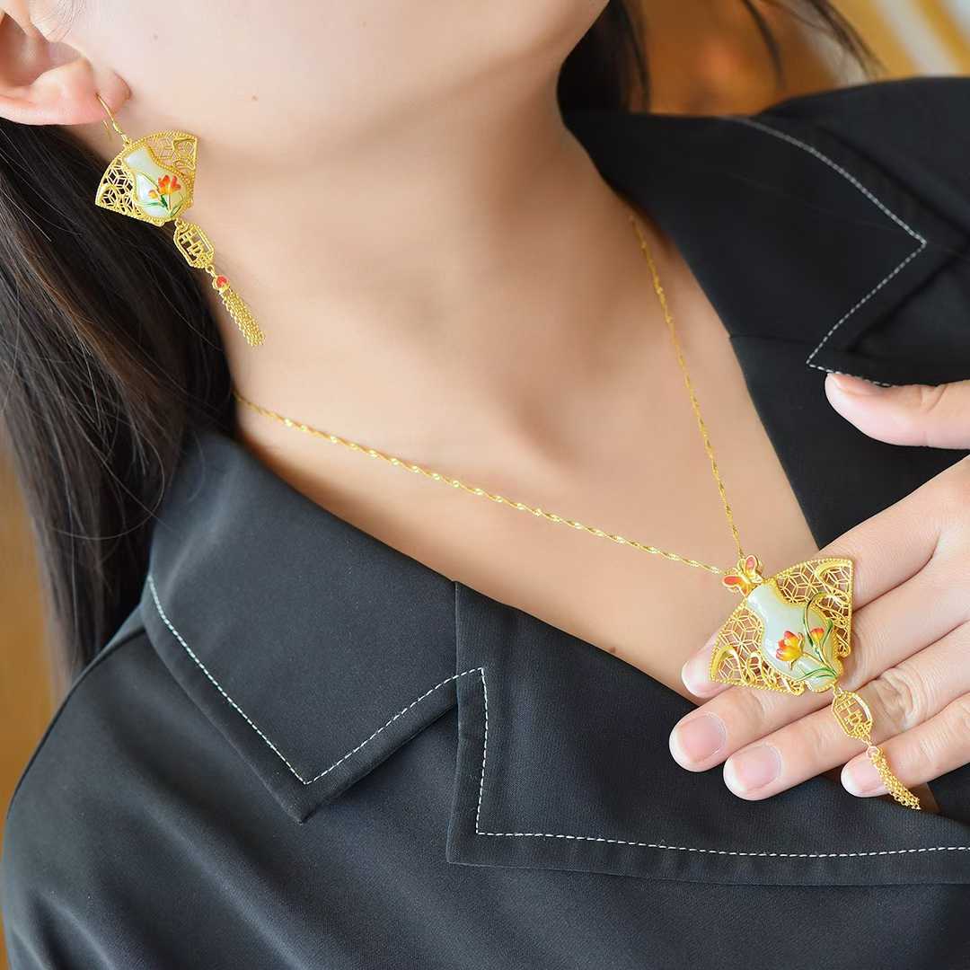 Traditional vintage silver Hetian jade tassel set - peace vase oriental heritage design