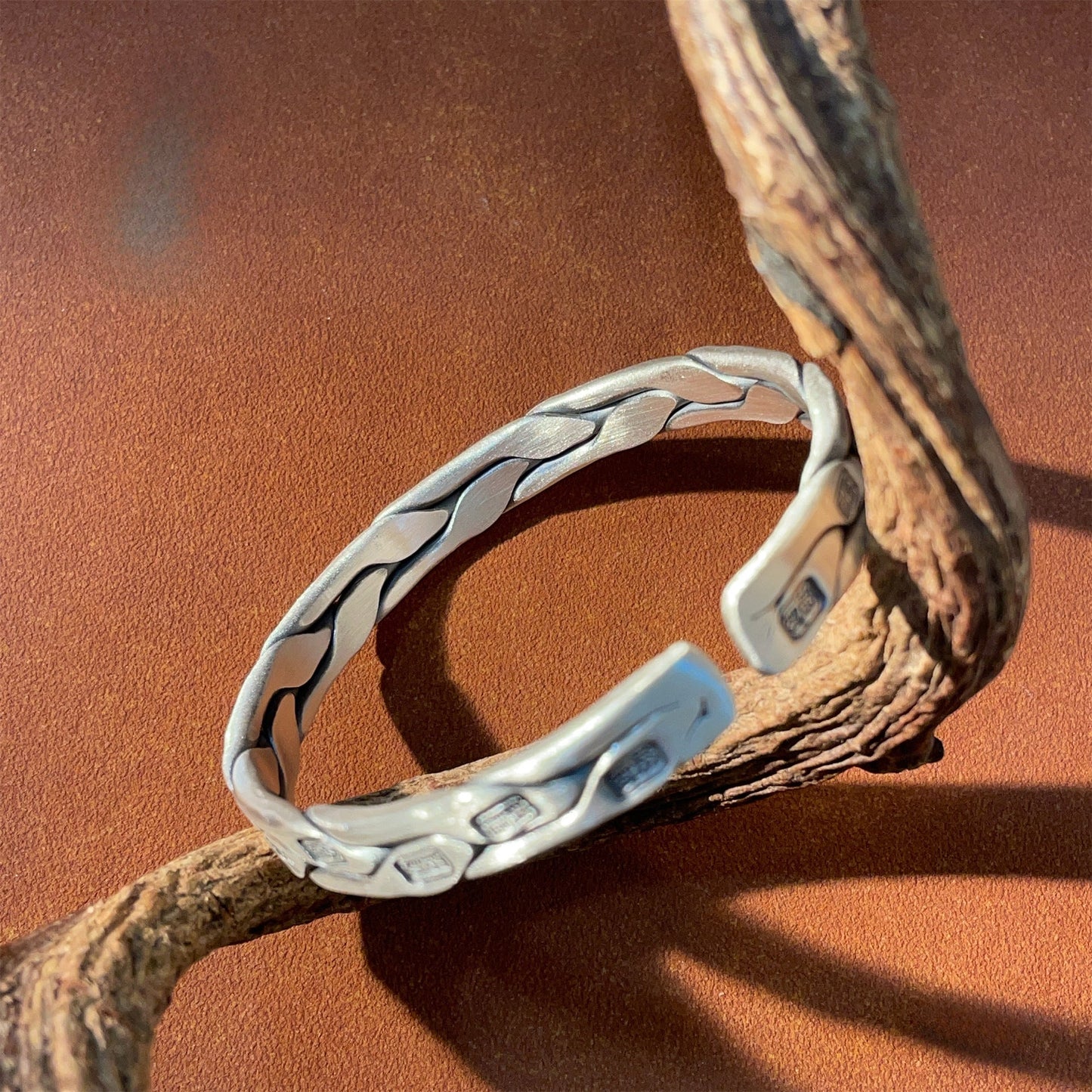 Fashion frosted old woven auspicious words - jewelry - weilin.com