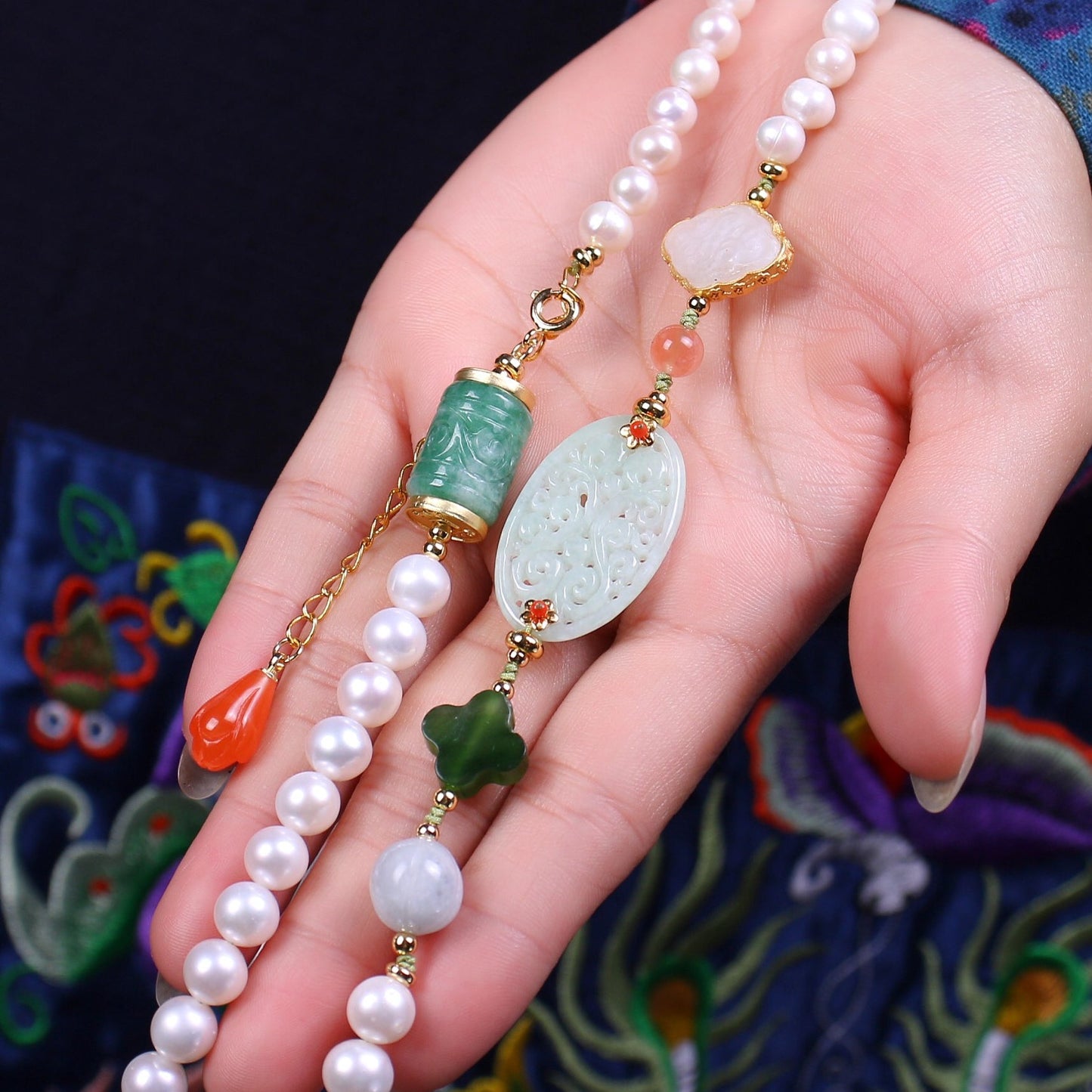 Fashion natural pearl necklace - jewelry - weilin.com