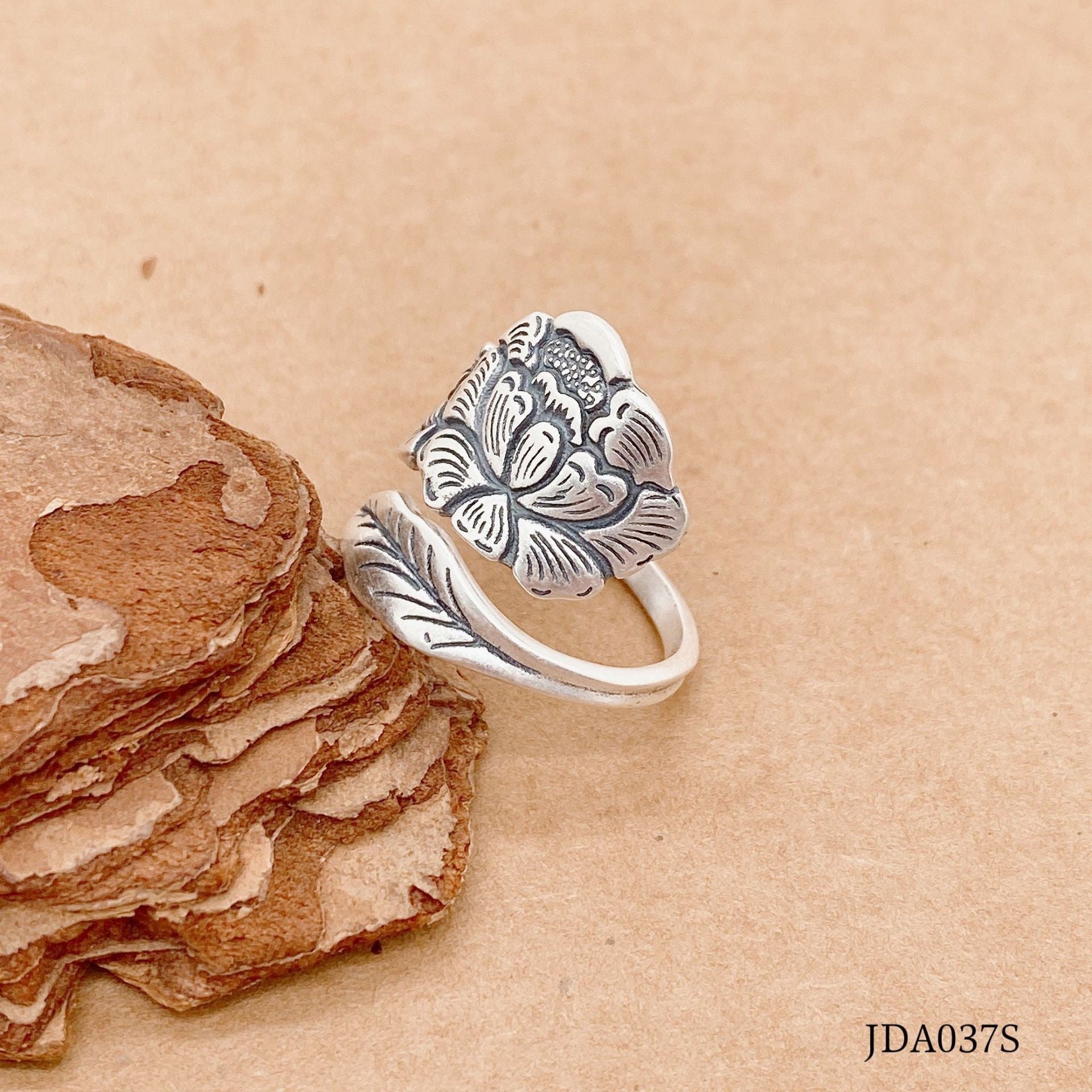 Fashion Peony Sterling Silver Ring - jewelry - weilin.com