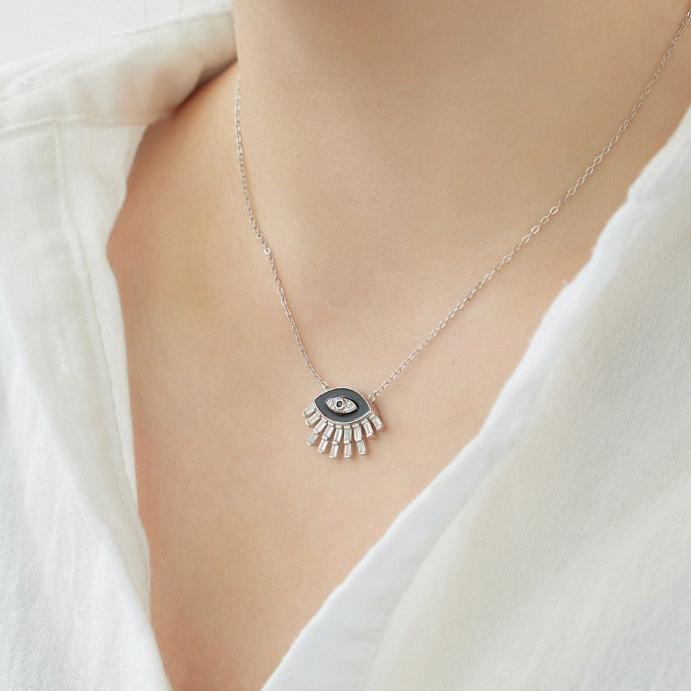 Fashionable and personalized devil eye necklace - jewelry - weilin.com