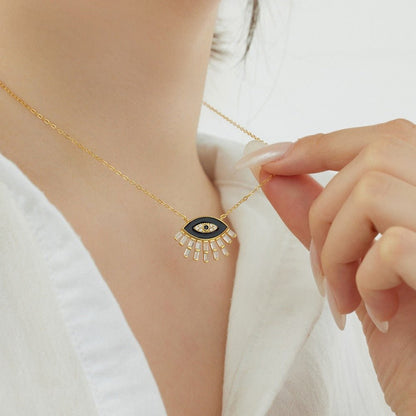 Fashionable and personalized devil eye necklace - jewelry - weilin.com