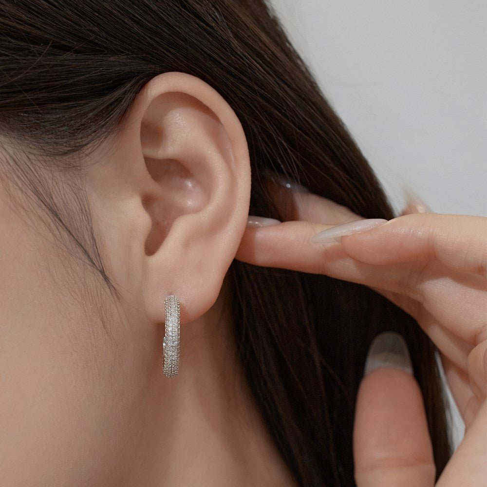 Fashionable and simple sterling silver zircon half hoop earrings - jewelry - weilin.com