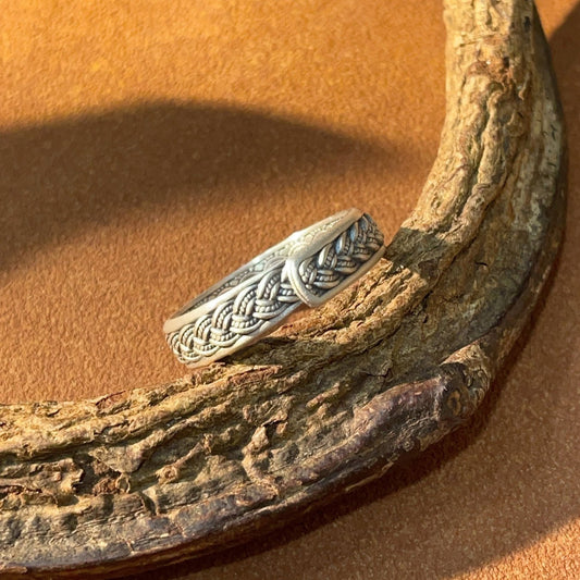 Fashionable braided sterling silver ring - jewelry - weilin.com