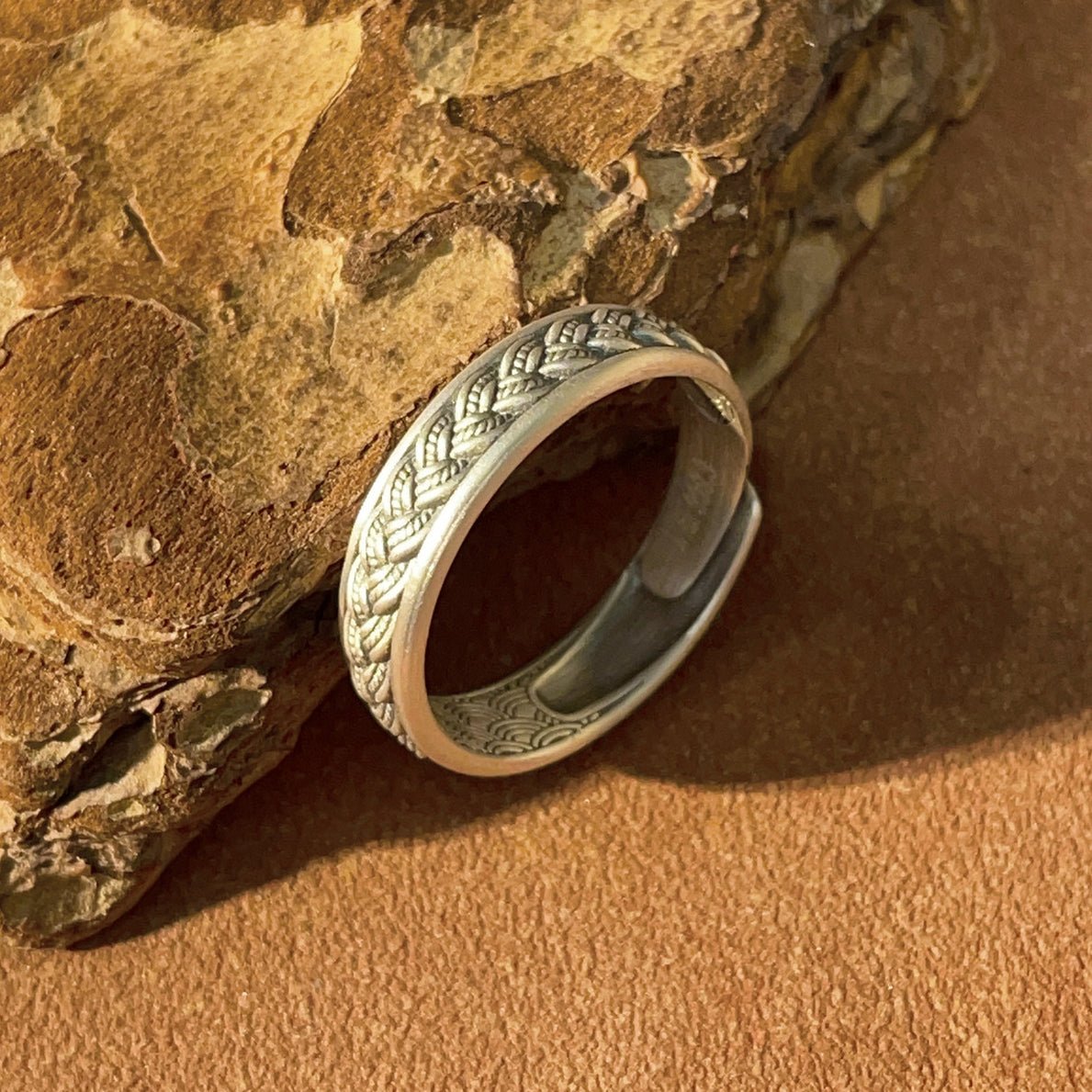 Fashionable braided sterling silver ring - jewelry - weilin.com