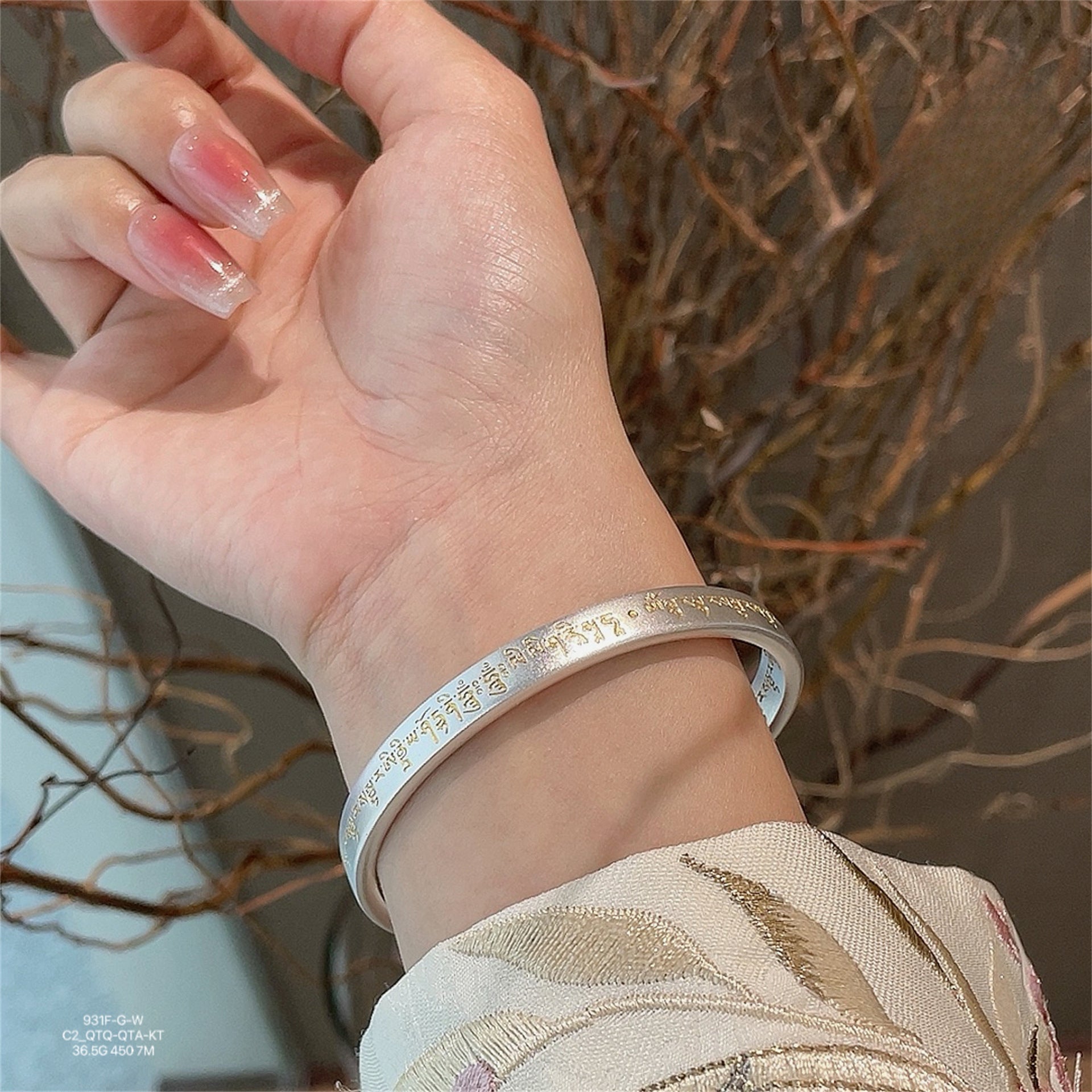 Fashionable frosted gold - painted sterling silver bracelet - jewelry - weilin.com