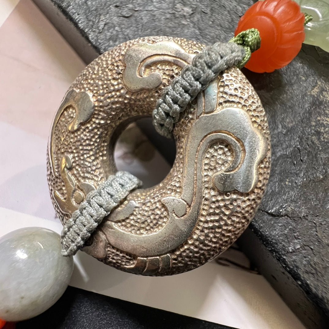 Fashionable Hetian Jade Carved Magpie Necklace - jewelry - weilin.com