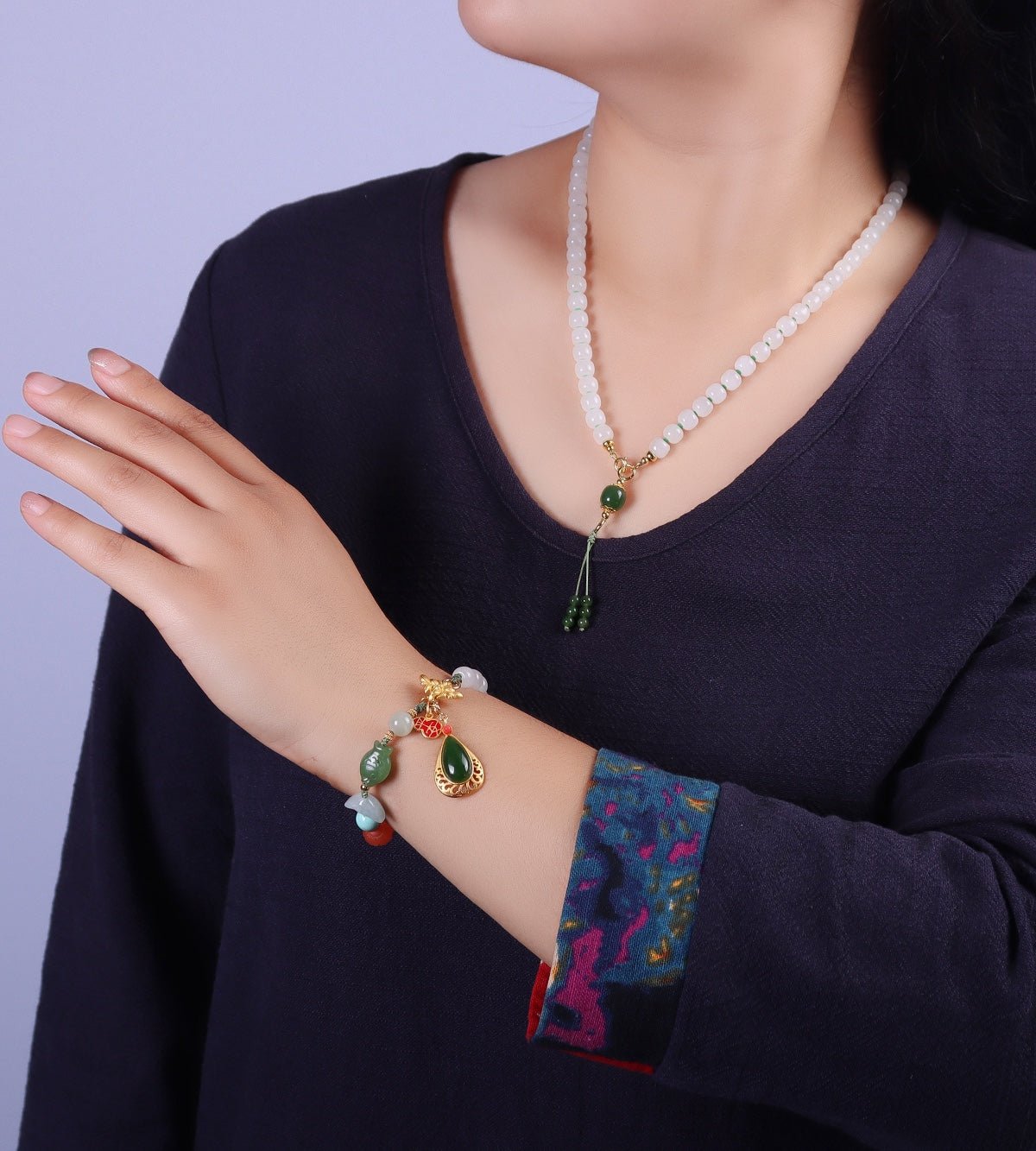 Fashionable Hetian Jade Dual - Purpose Necklace - jewelry - weilin.com