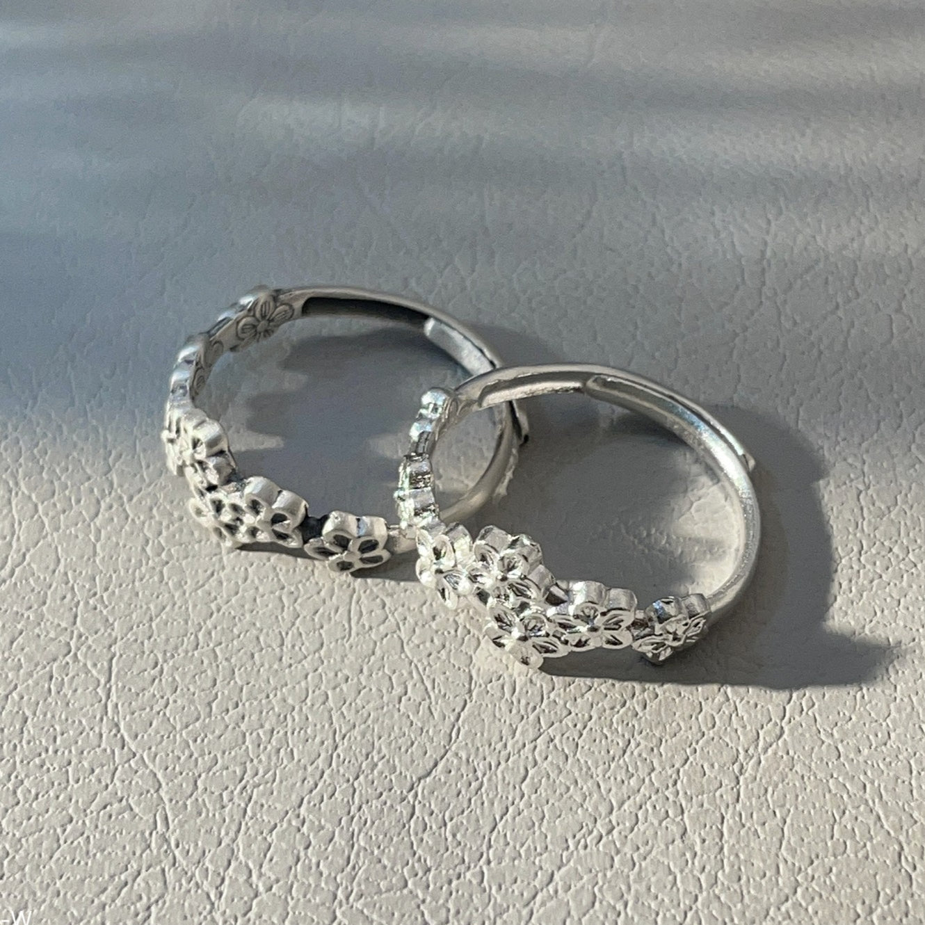 Fashionable loose sterling silver ring - jewelry - weilin.com