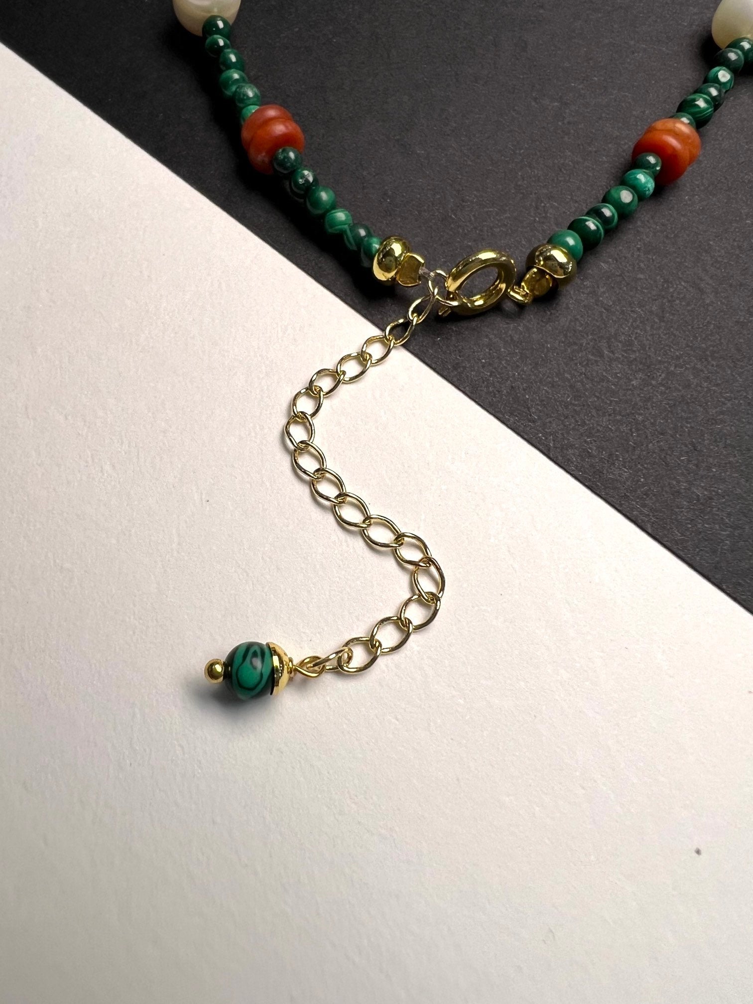 Fashionable Malachite Round Bead Sweater Necklace - jewelry - weilin.com