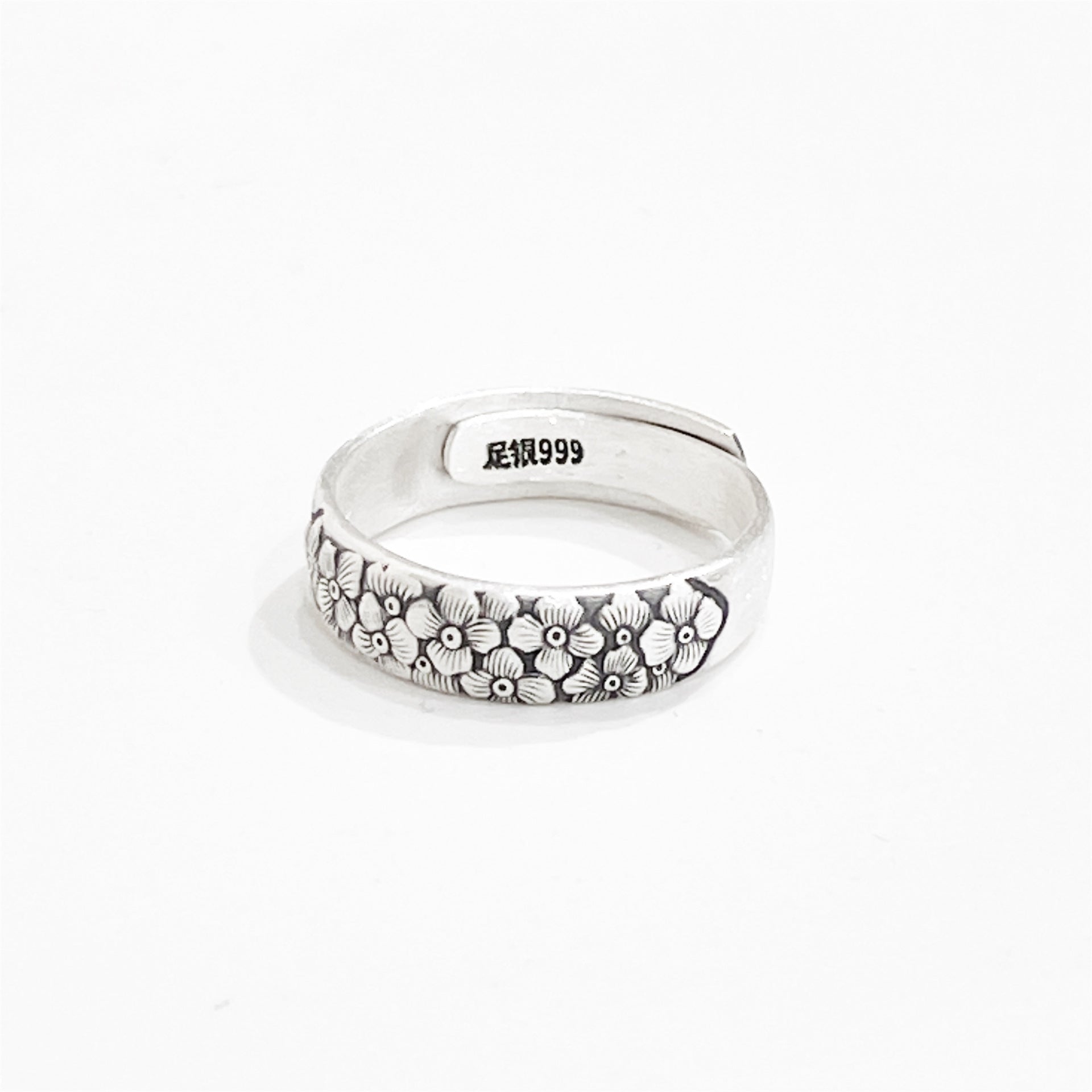 Fashionable patterned sterling silver ring - jewelry - weilin.com