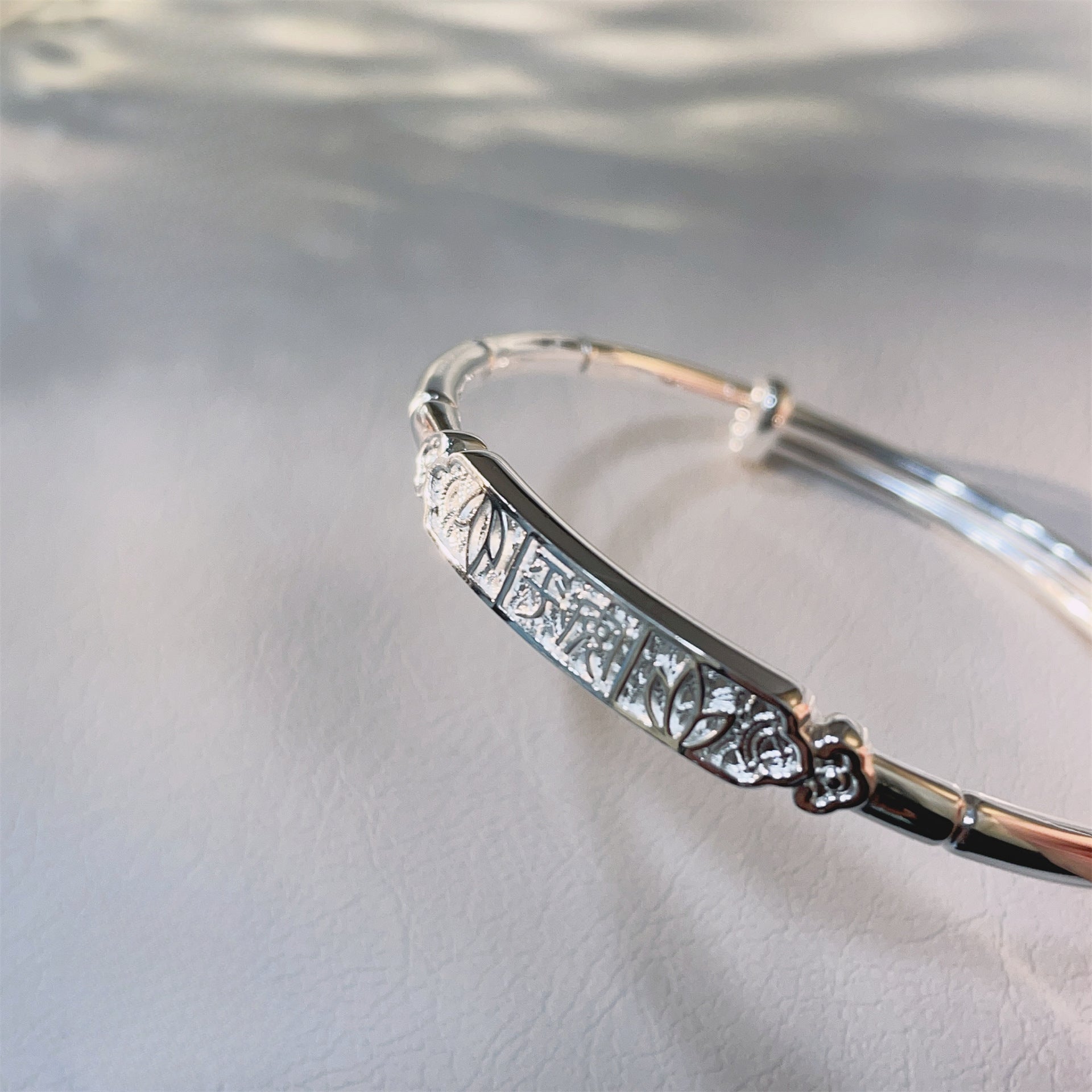 Fashionable Shiny Peace Bamboo Sterling Silver Bracelet - jewelry - weilin.com