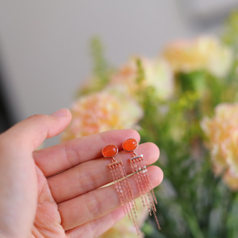Natural Nanhong Agate Tassel Earrings