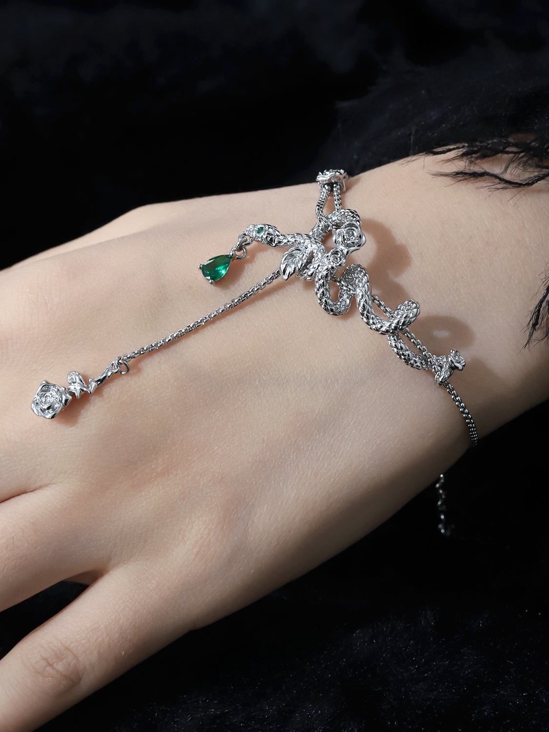 Serpentine rose bracelet