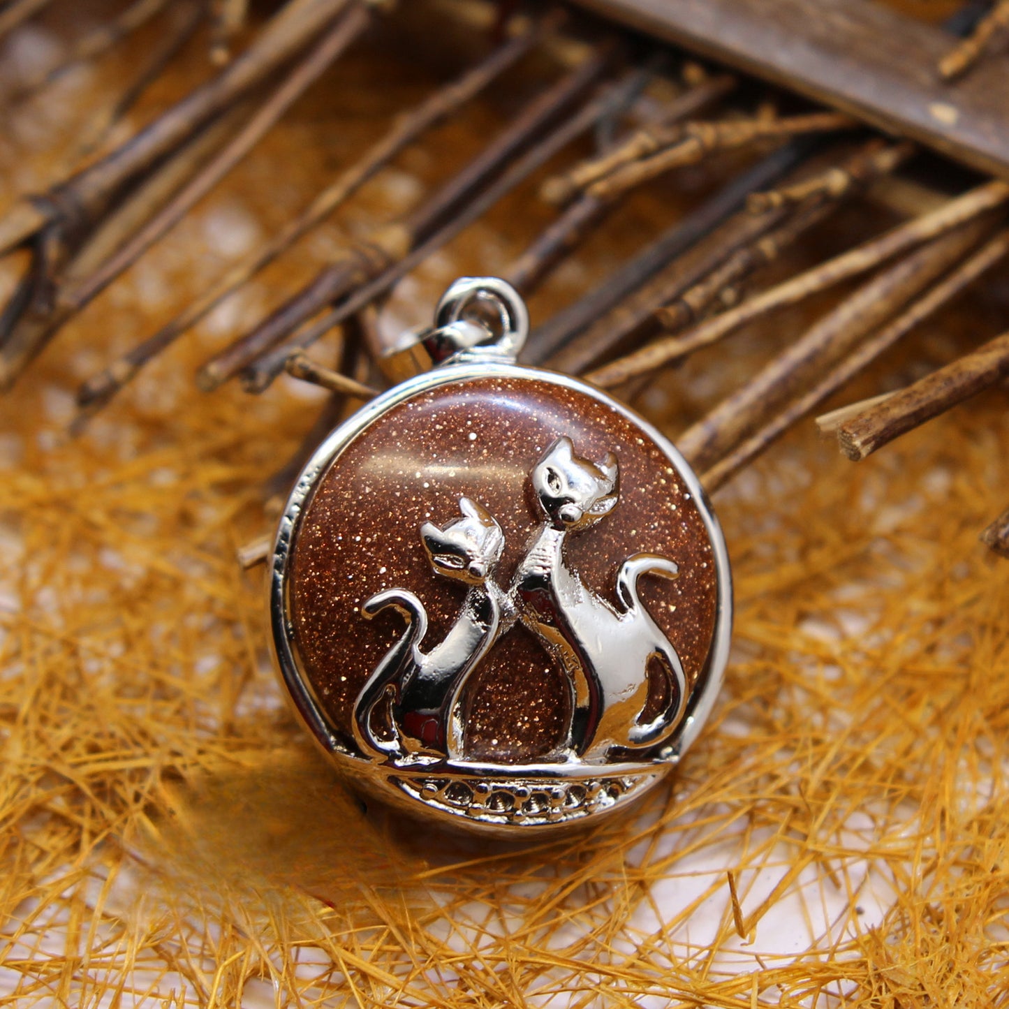 Ethnic fox pendant