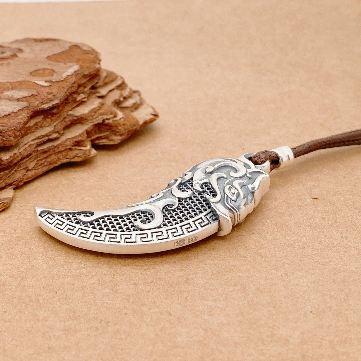 Filigree wolf tooth sterling silver pendant necklace - jewelry - weilin.com