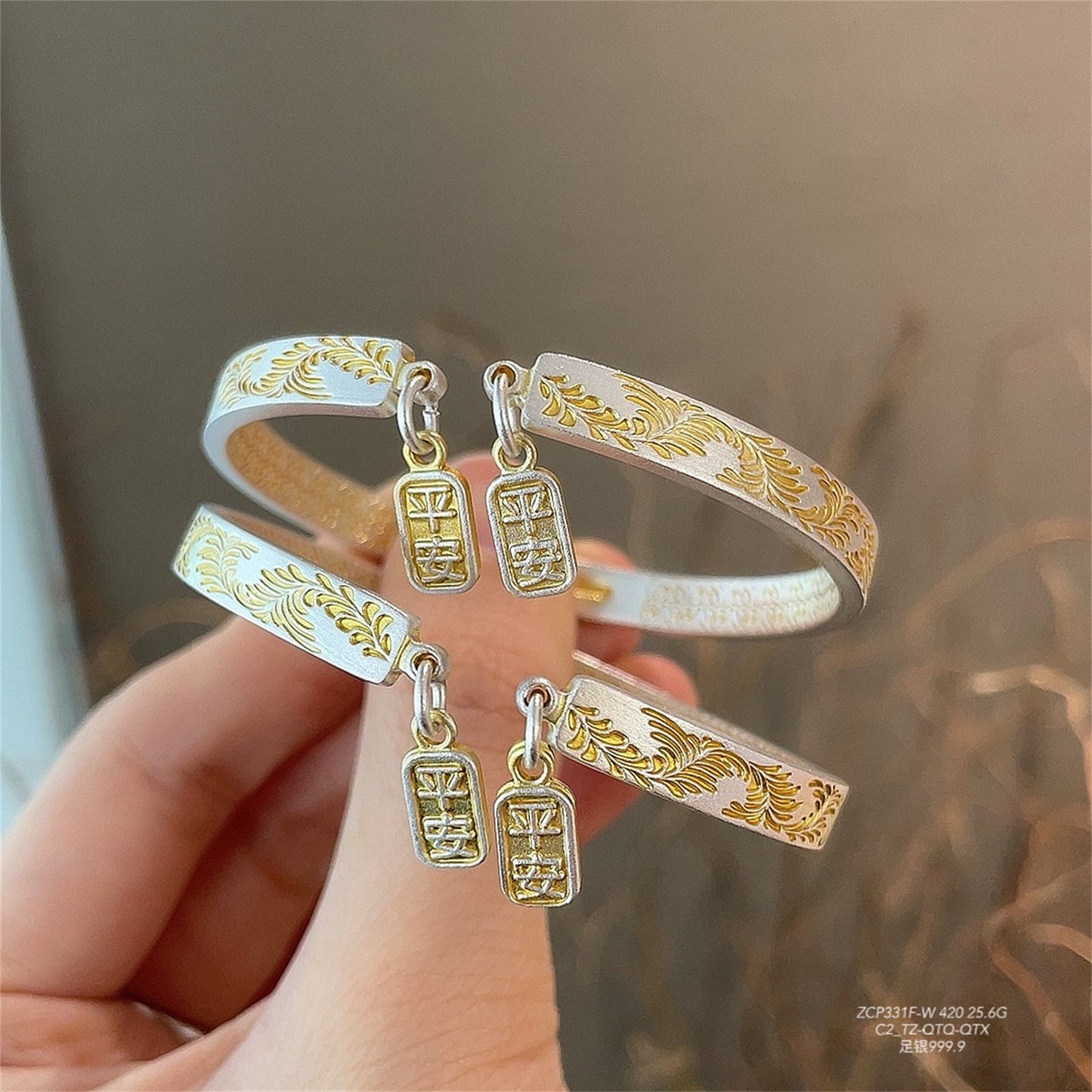Gold - painted arabesque bracelet with peace and joy pattern - jewelry - weilin.com