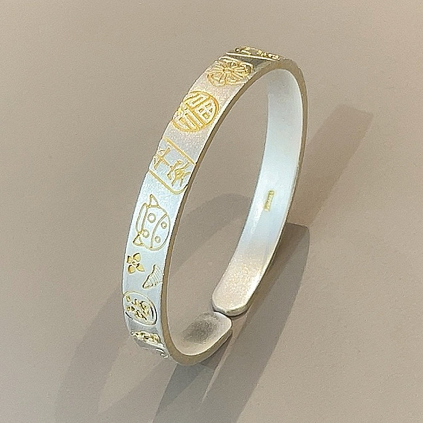 Gold - painted Peaceful Tiger Polished Silver Bracelet - jewelry - weilin.com