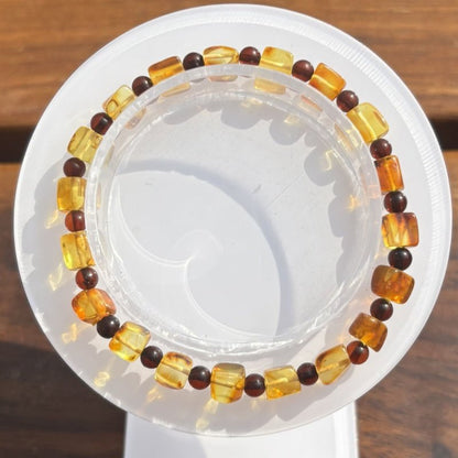 Golden amber square bracelet - jewelry - weilin.com