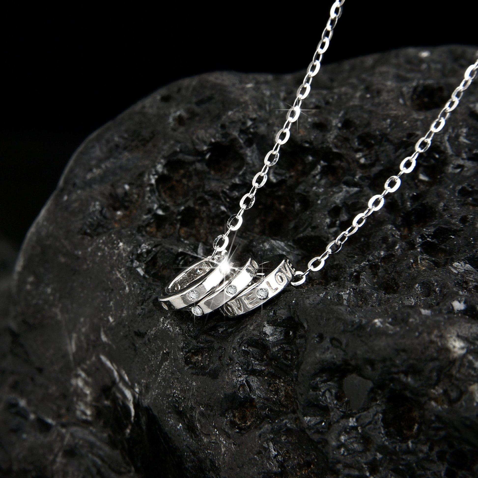 High - end luxury design diamond three - ring necklace - jewelry - weilin.com