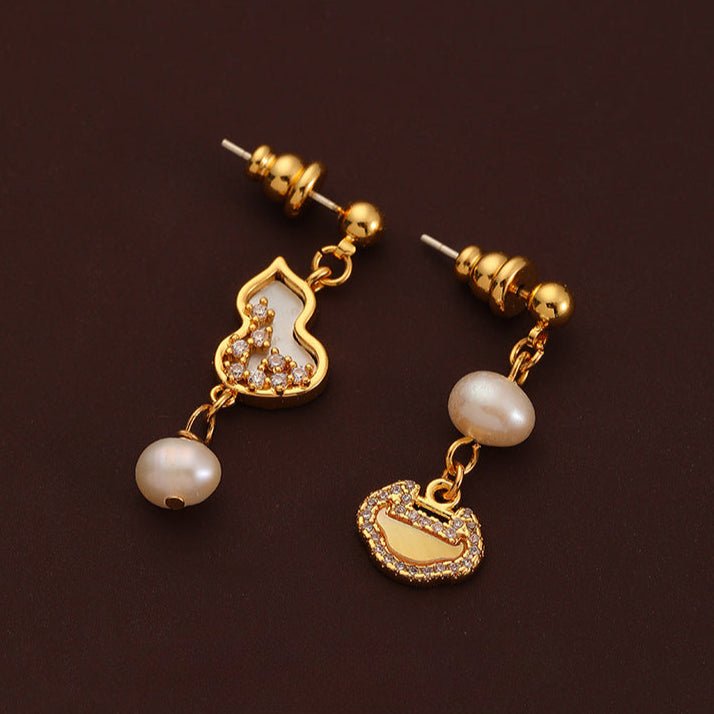 High - end simple freshwater pearl gourd zircon earrings - jewelry - weilin.com