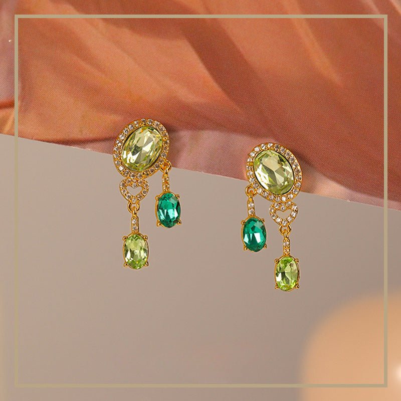 High - grade exquisite green zircon heart earrings - jewelry - weilin.com