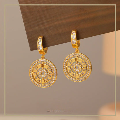 High - grade zircon letter personality earrings - jewelry - weilin.com