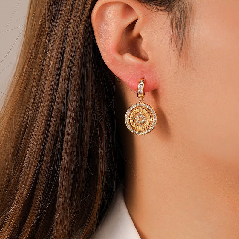 High - grade zircon letter personality earrings - jewelry - weilin.com