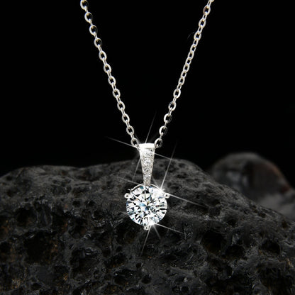 Internet celebrity fashion single zircon pendant necklace - jewelry - weilin.com