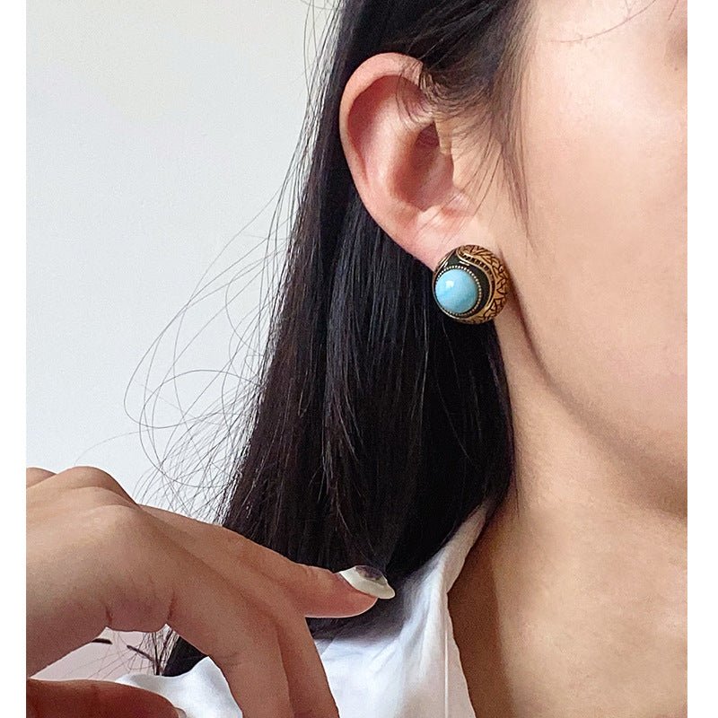 Mysterious retro personality earrings - jewelry - weilin.com
