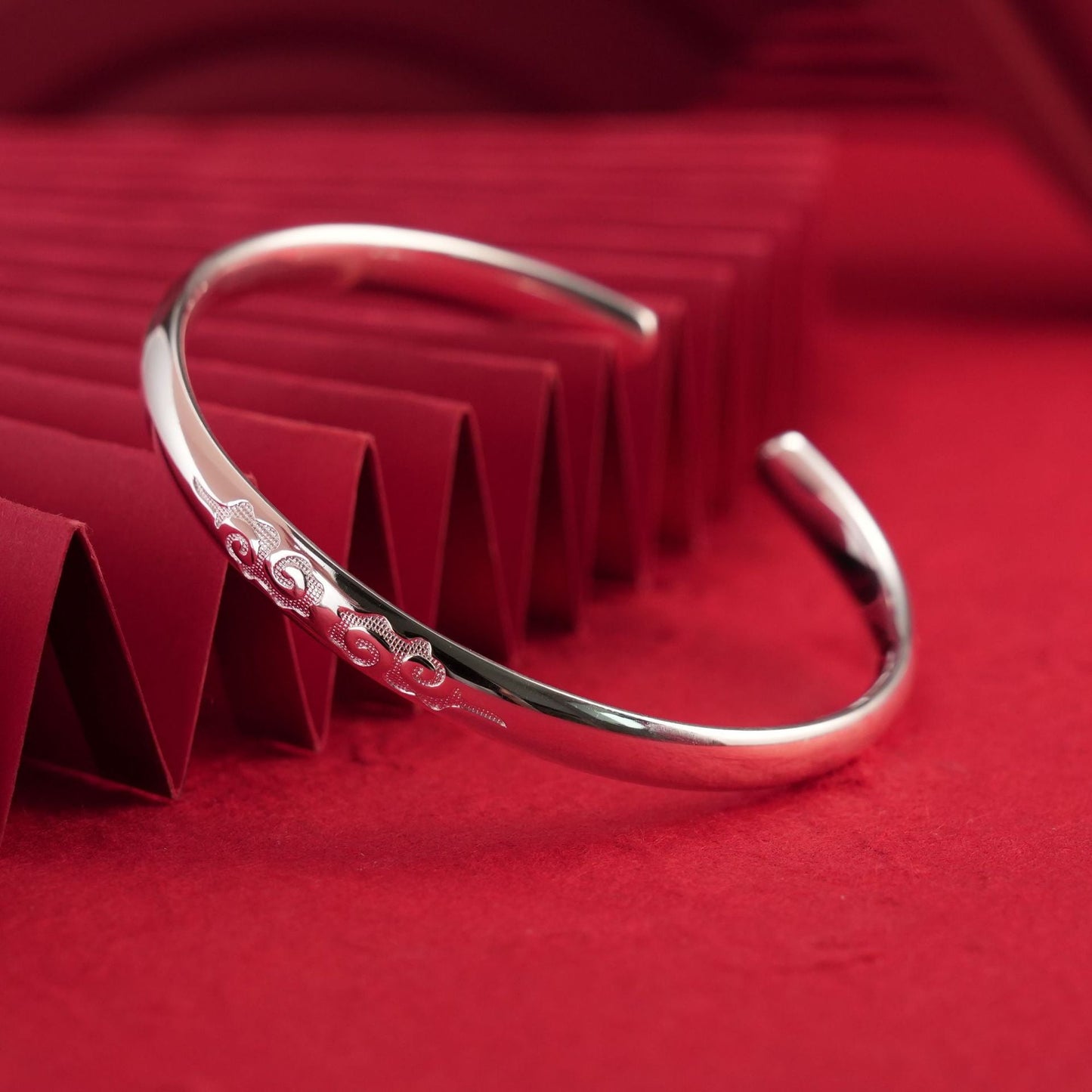 New Chinese retro auspicious cloud sterling silver bracelet - jewelry - weilin.com