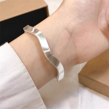 Niche Wave Sterling Silver Bracelet - jewelry - weilin.com