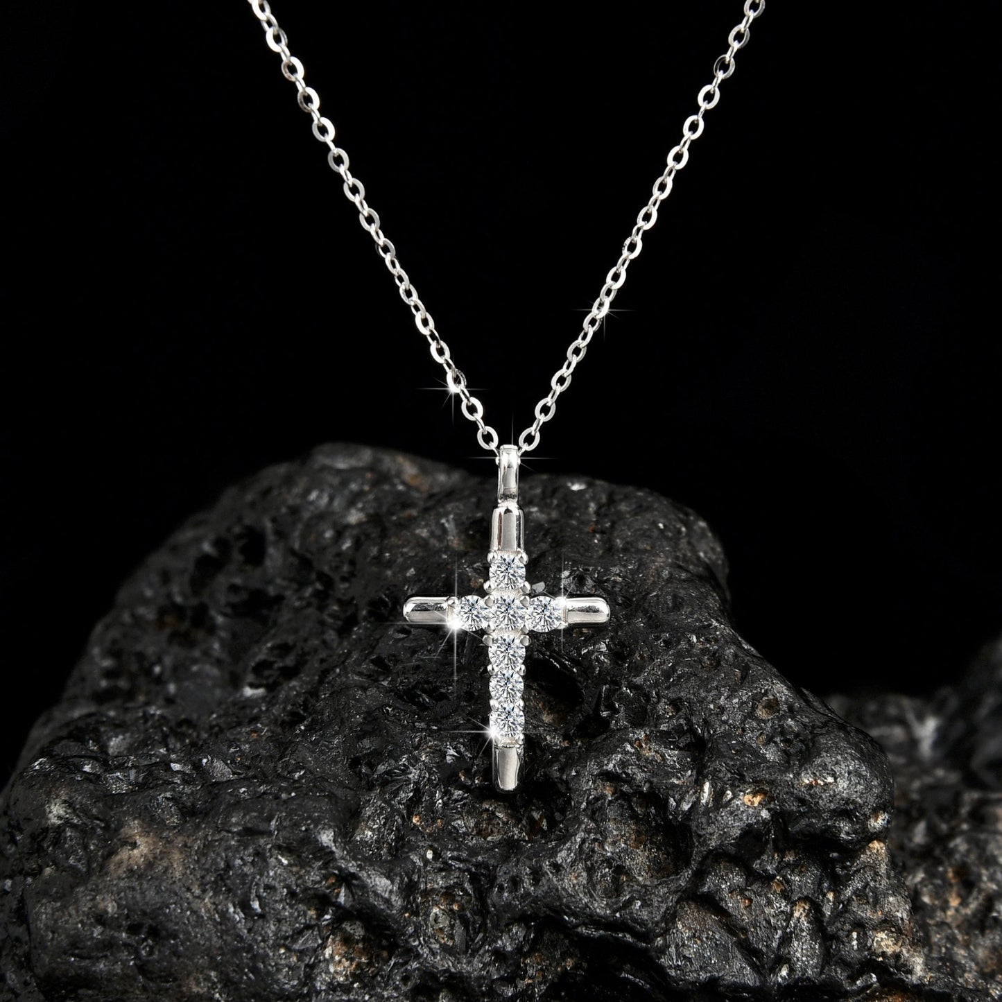 Noble and luxurious faith cross pendant necklace - jewelry - weilin.com