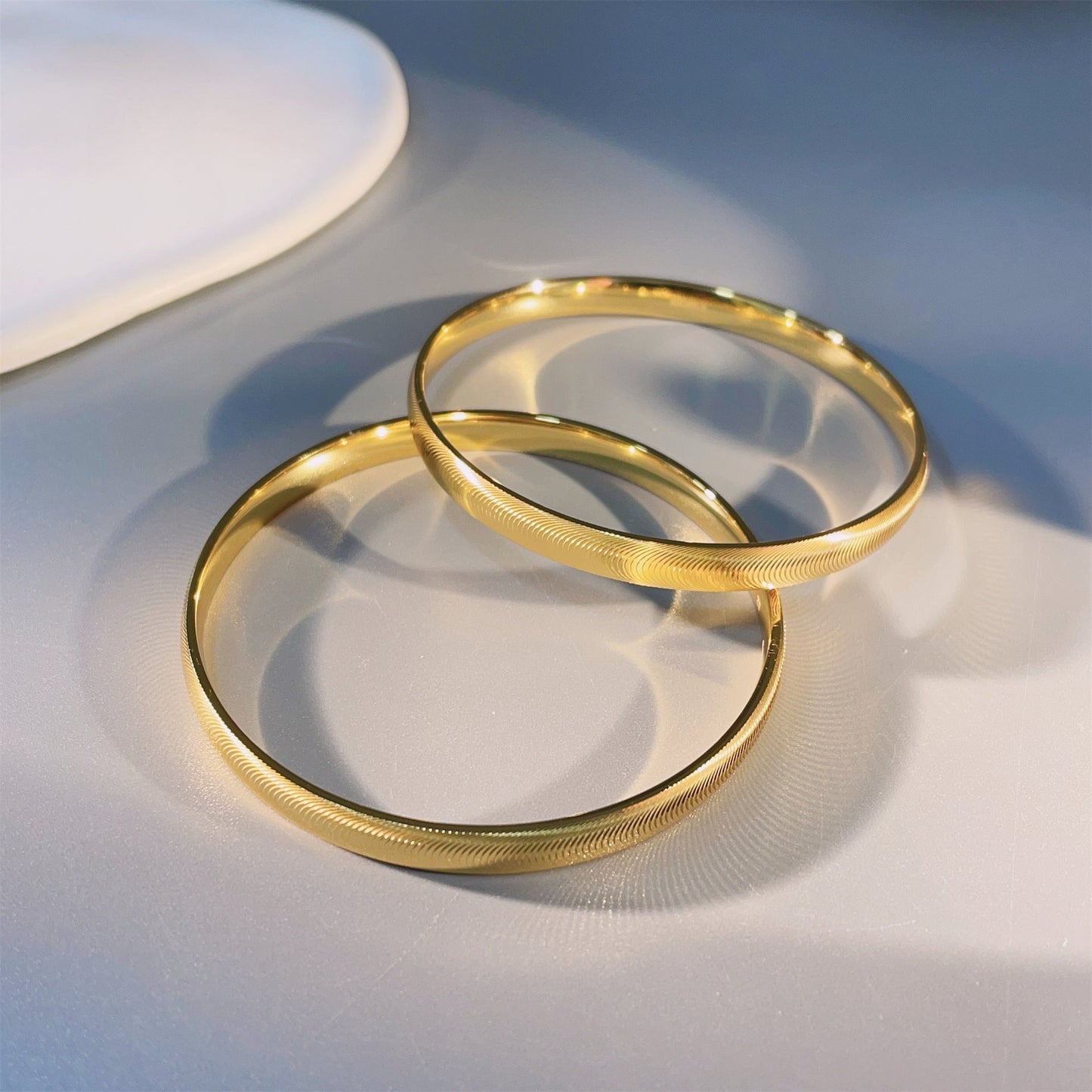 Personalized cat's eye polished silver bracelet - jewelry - weilin.com