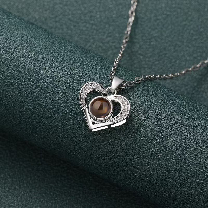 Photo Projection Heart Necklace - jewelry - weilin.com
