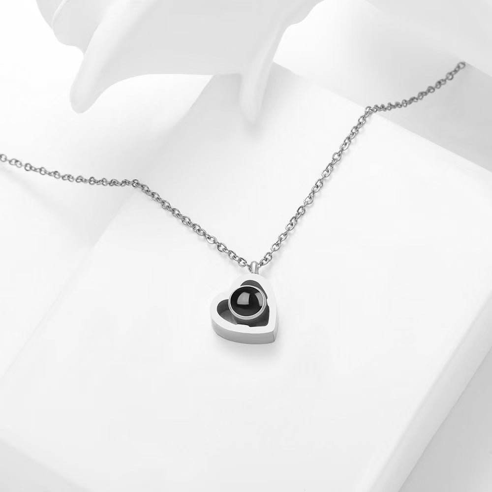 Photo Projection Heart Necklace - jewelry - weilin.com