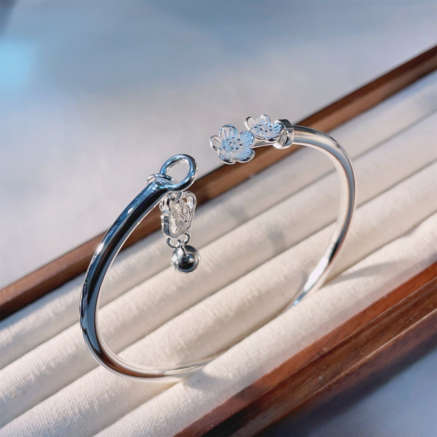 Plum Blossom Polished Bell Bracelet - jewelry - weilin.com