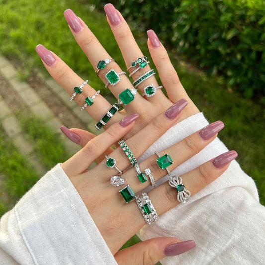 Retro high - end zircon emerald ring - jewelry - weilin.com